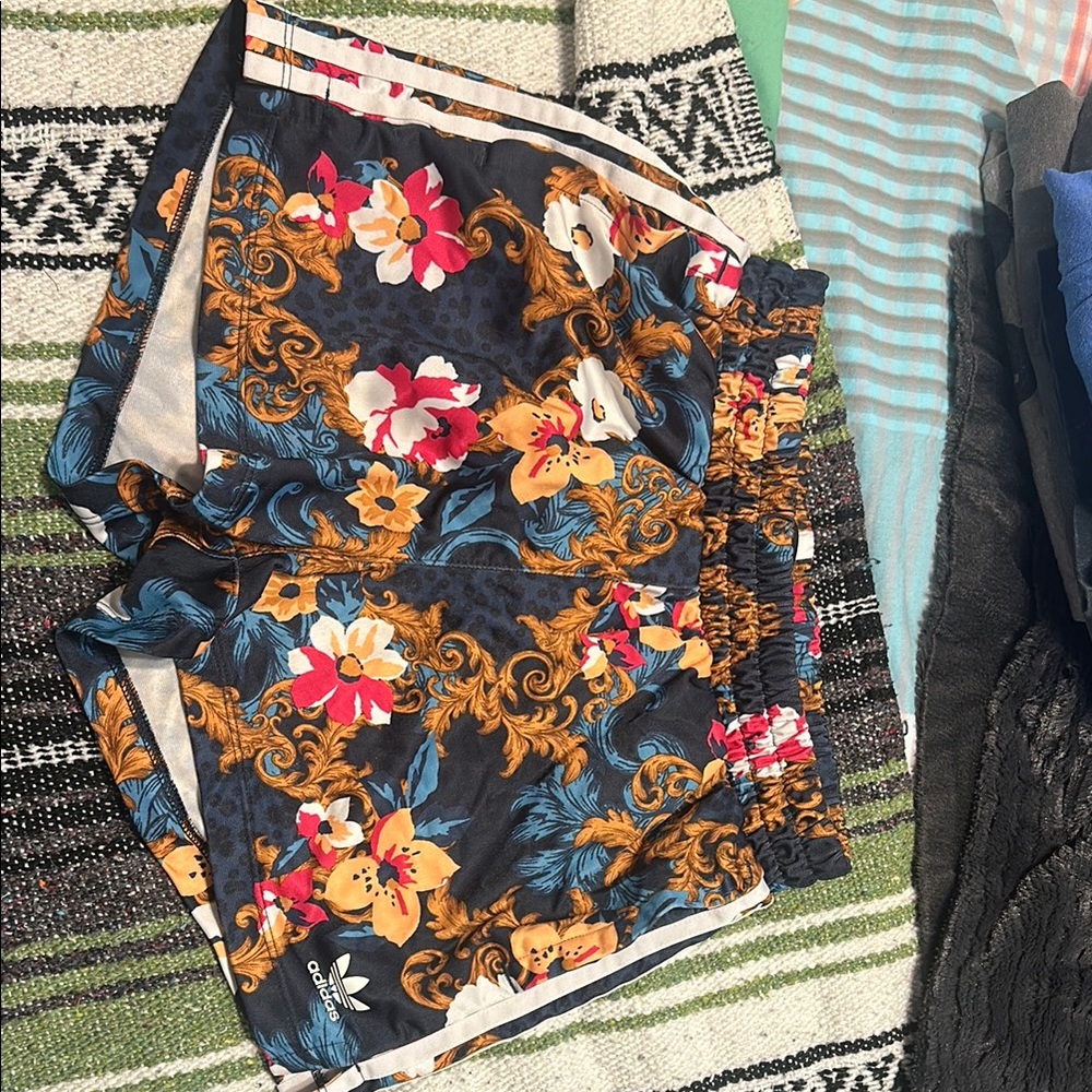 Adidas Floral Patterned Shorts with Logo - XS